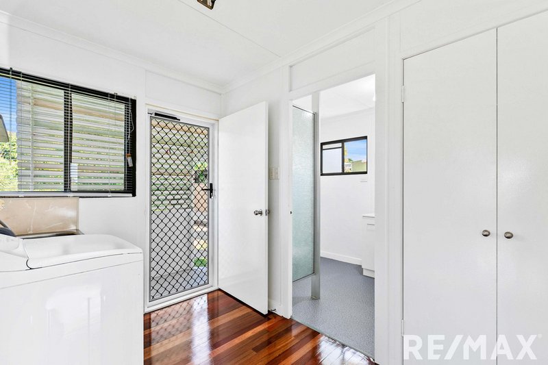 Photo - 411 Boat Harbour Drive, Torquay QLD 4655 - Image 6