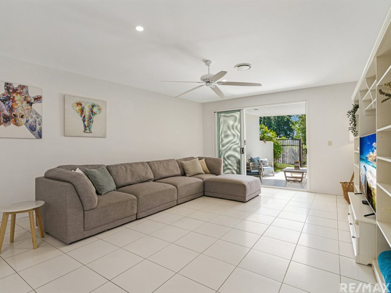 Photo - 4/11 Cezaire Ave , Varsity Lakes QLD 4227 - Image 8