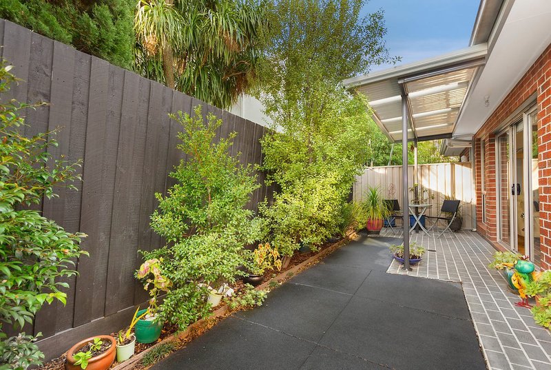 Photo - 4/11 Clarendon Street, Coburg VIC 3058 - Image 11