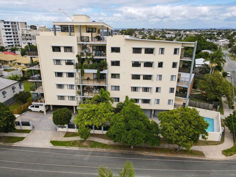 Photo - 4/11 Dix Street, Redcliffe QLD 4020 - Image 5