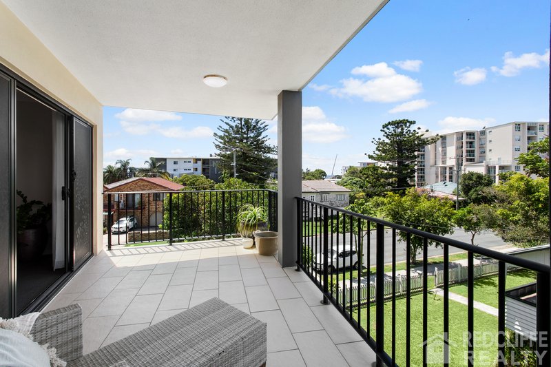 Photo - 4/11 Dix Street, Redcliffe QLD 4020 - Image 9