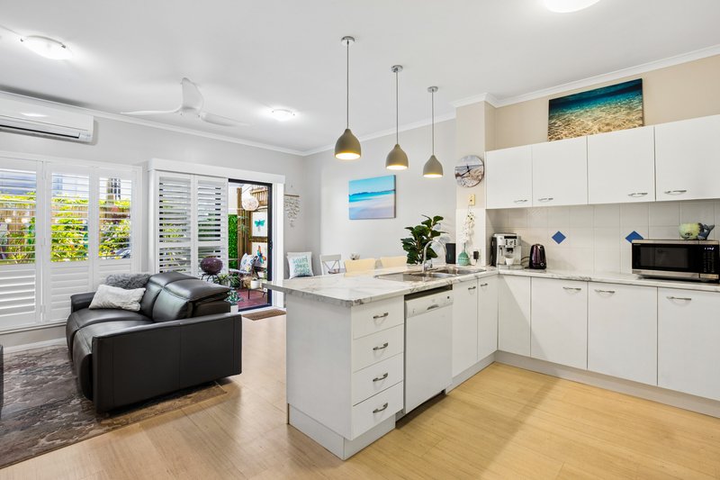 Photo - 4/11 Eastern Court, Mount Coolum QLD 4573 - Image 3
