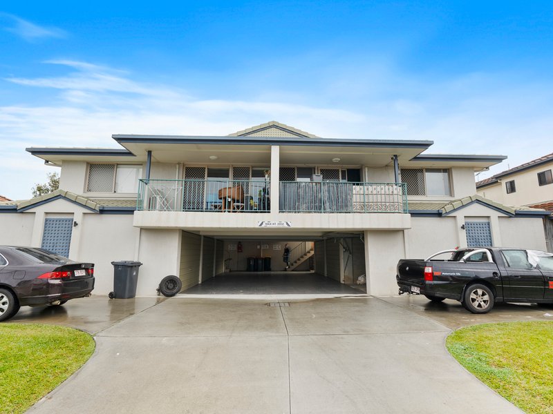 Photo - 4/11 Eversley Terrace, Yeronga QLD 4104 - Image 13