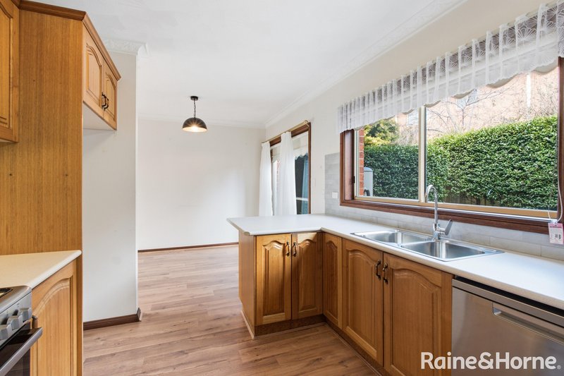 Photo - 4/11 Funston Street, Bowral NSW 2576 - Image 5
