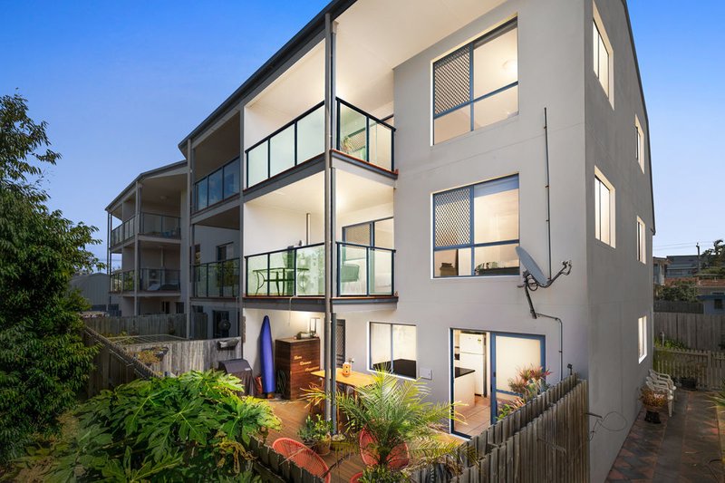 4/11 Georgina Street, Woody Point QLD 4019