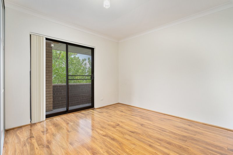 Photo - 4/11 Gibbons Street, Auburn NSW 2144 - Image 9