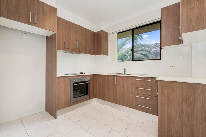 Photo - 4/11 Gibbons Street, Auburn NSW 2144 - Image 2