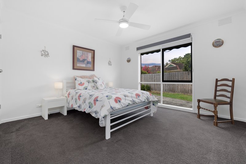 Photo - 4/11 Henry Street, Boronia VIC 3155 - Image 5