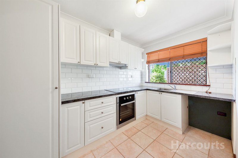 Photo - 4/11 Leslie Street, Dudley Park WA 6210 - Image 8