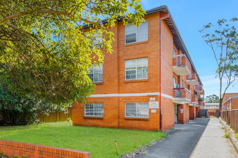 4/11 Mcburney Road, Cabramatta NSW 2166