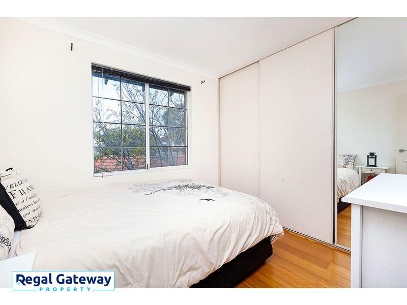 Photo - 41/1 Moondine Drive, Wembley WA 6014 - Image 4