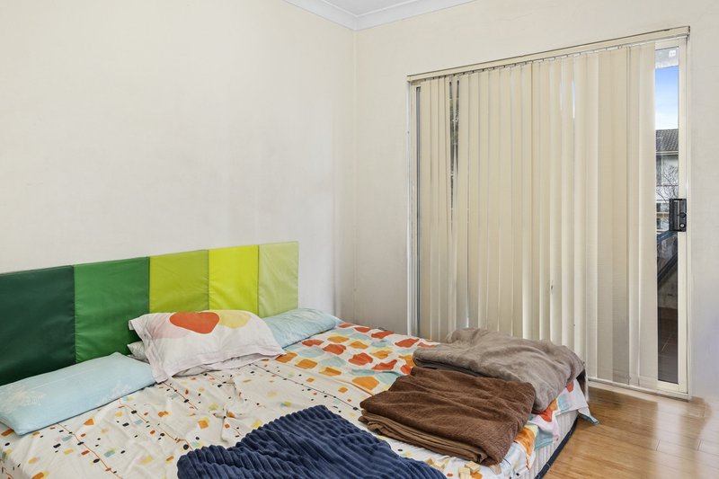 Photo - 4/11 Oxford Street, Blacktown NSW 2148 - Image 6