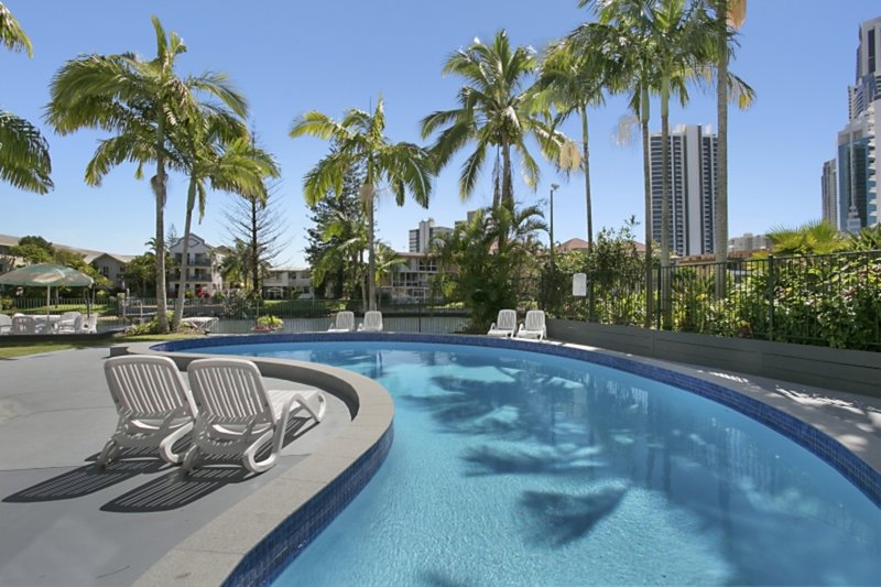 Photo - 4/11 Paradise Island, Surfers Paradise QLD 4217 - Image 8