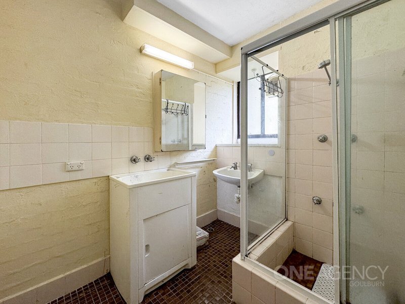 Photo - 4/11 Queen Street, Goulburn NSW 2580 - Image 6