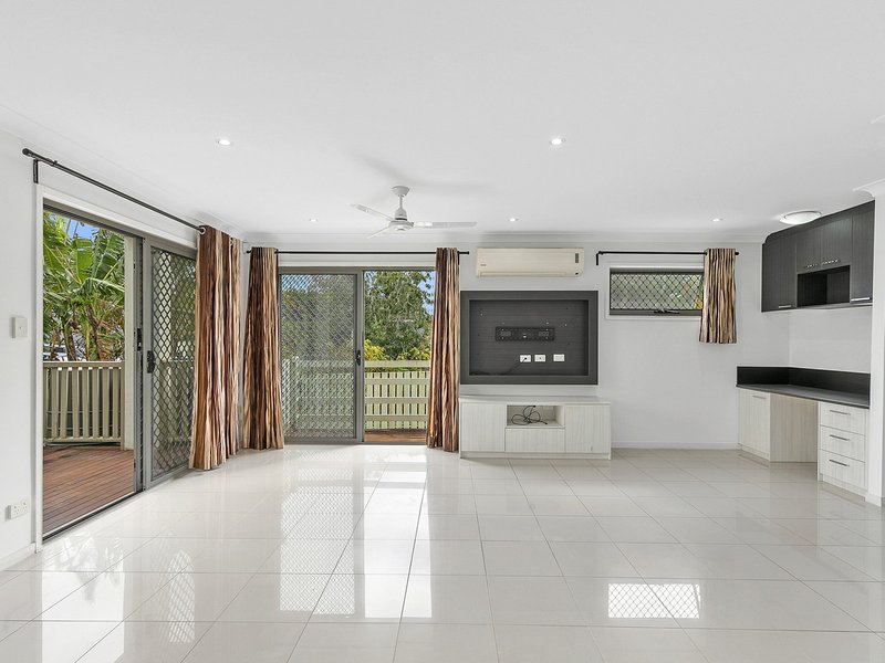 Photo - 4/11 Rise Street, Mount Gravatt East QLD 4122 - Image 4