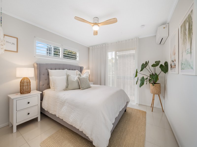 Photo - 4/11 Saltair Street, Kings Beach QLD 4551 - Image 5