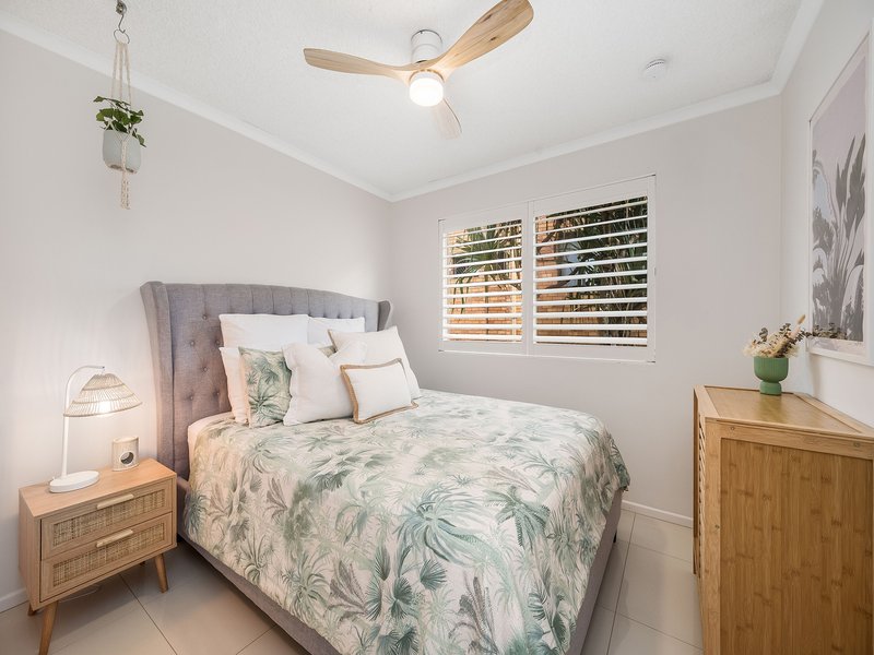 Photo - 4/11 Saltair Street, Kings Beach QLD 4551 - Image 7