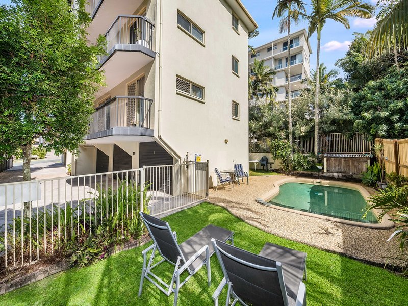 Photo - 4/11 Saltair Street, Kings Beach QLD 4551 - Image 12