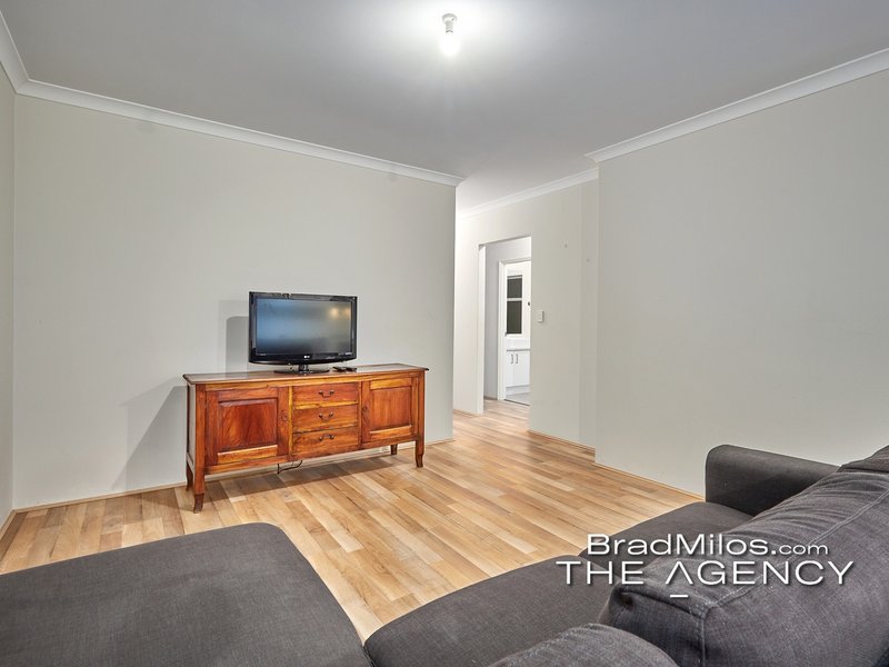 Photo - 4/11 Skeahan Street, Spearwood WA 6163 - Image 12