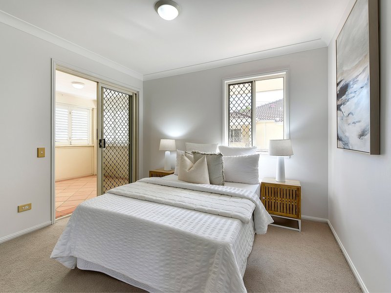 Photo - 4/11 Tufnell Street, Nundah QLD 4012 - Image 10