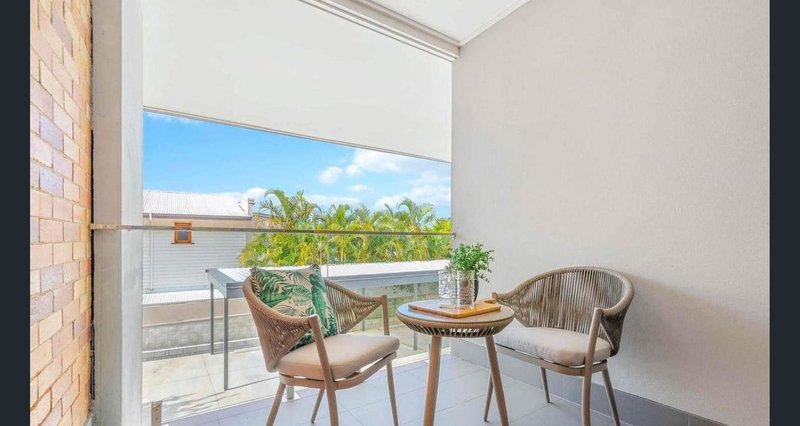 Photo - 4/11 Wordsworth Street, Bulimba QLD 4171 - Image 7