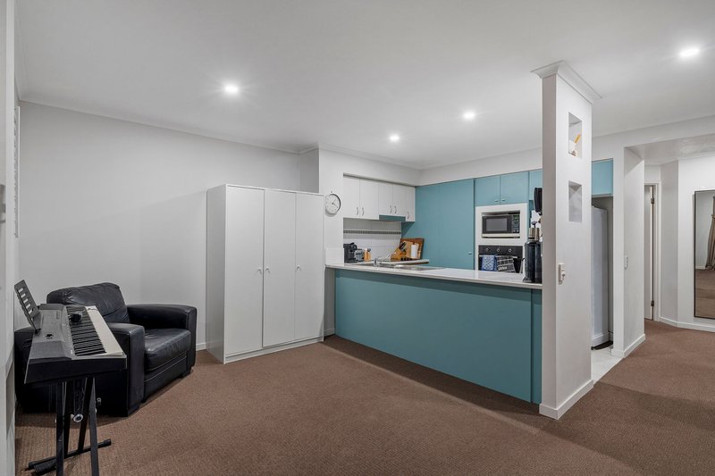 Photo - 41/10-16 Alexandra Avenue, Mermaid Beach QLD 4218 - Image 2