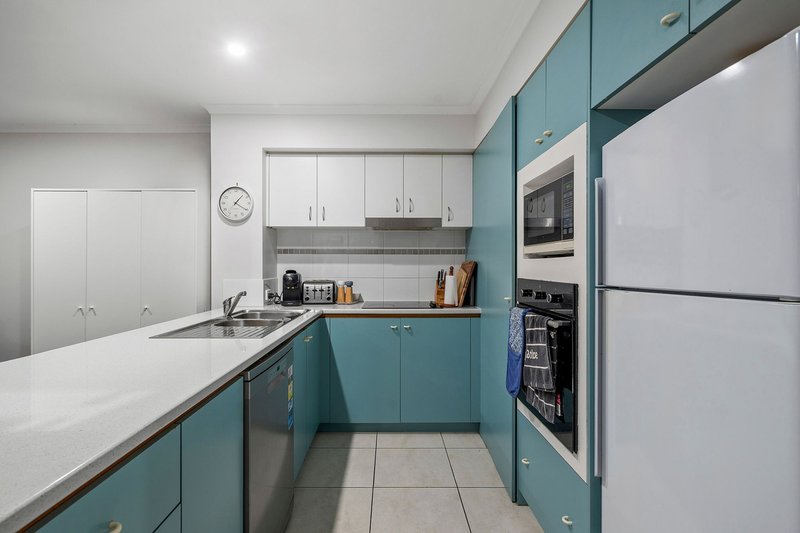 Photo - 41/10-16 Alexandra Avenue, Mermaid Beach QLD 4218 - Image 3