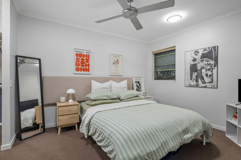 Photo - 41/10-16 Alexandra Avenue, Mermaid Beach QLD 4218 - Image 6