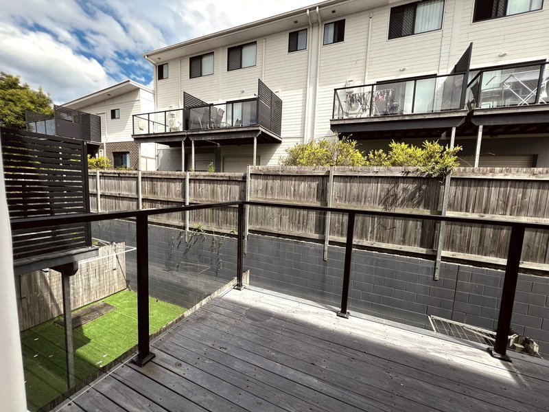 Photo - 41/10 Riverview Road, Nerang QLD 4211 - Image 13