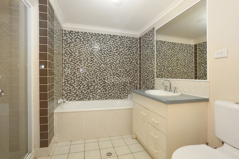 Photo - 41/11-19 Taylor Street, Biggera Waters QLD 4216 - Image 11