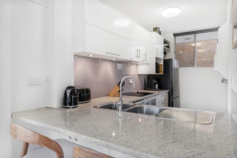 Photo - 4/111 Ben Boyd Road, Neutral Bay NSW 2089 - Image 5
