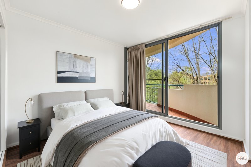 Photo - 411/107 Canberra Avenue, Griffith ACT 2603 - Image 11