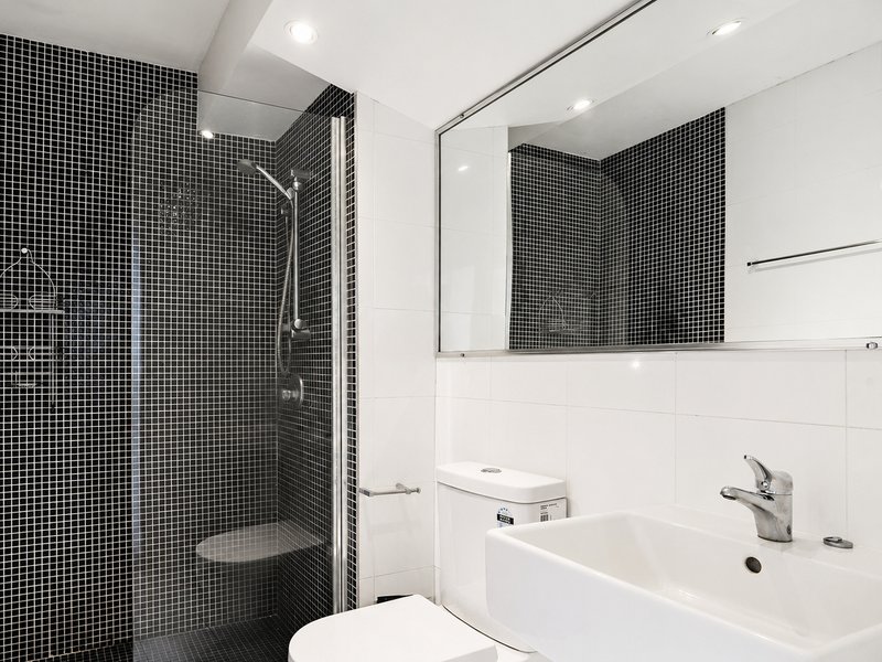 Photo - 41/119 Leichhardt Street, Spring Hill QLD 4000 - Image 4
