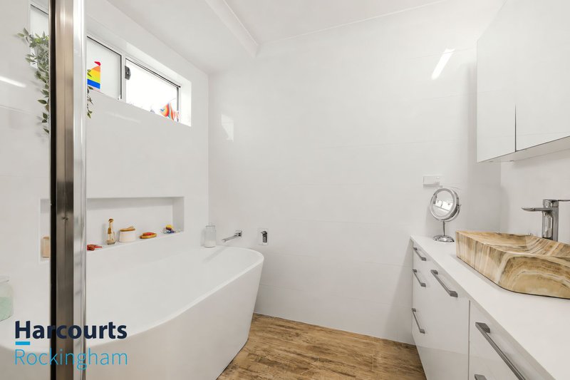 Photo - 4/112 Parkin Street, Rockingham WA 6168 - Image 4