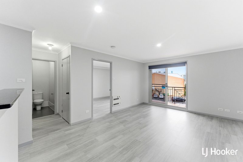 Photo - 41/13 Chandler Street, Belconnen ACT 2617 - Image 2