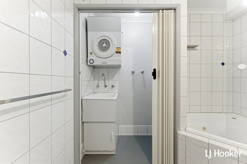 Photo - 41/13 Chandler Street, Belconnen ACT 2617 - Image 7