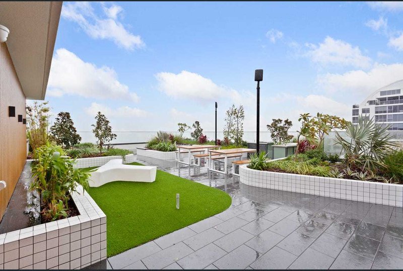 Photo - 411/3 Gray Street, Bondi Junction NSW 2022 - Image 9