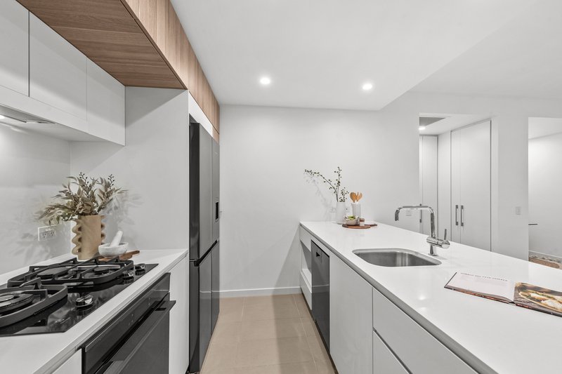 Photo - 4113/18 Parkside Circuit, Hamilton QLD 4007 - Image 9