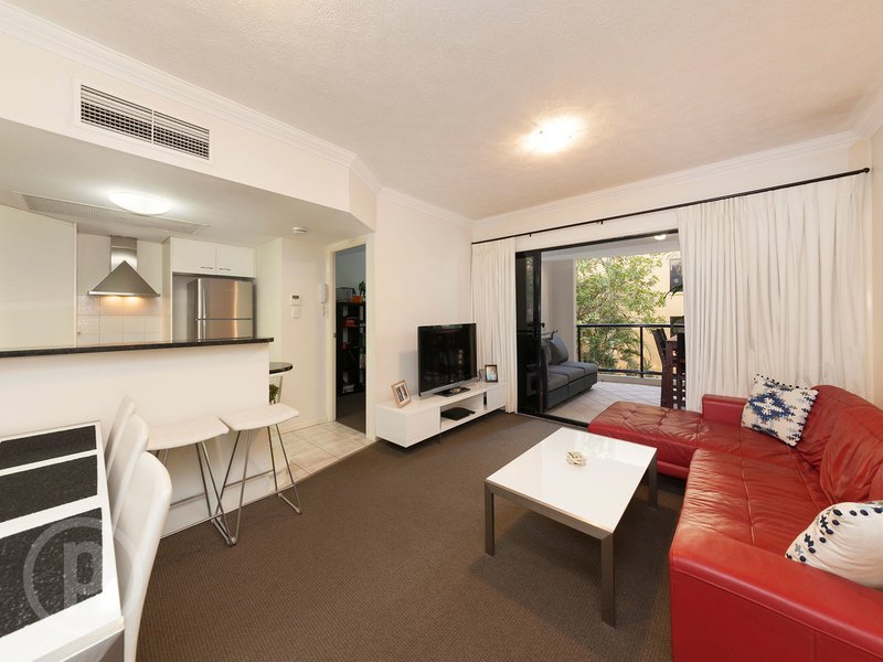 411/36 Macdonald Street, Kangaroo Point QLD 4169