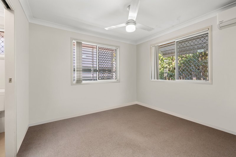 Photo - 4/115 Mount Cotton Road, Capalaba QLD 4157 - Image 4