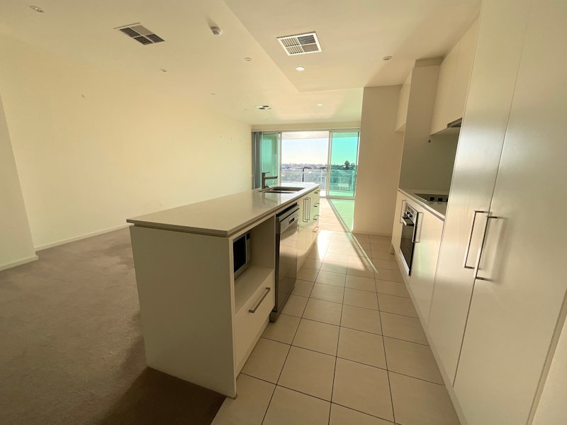 Photo - 41/155 Brebner Drive, West Lakes SA 5021 - Image 7