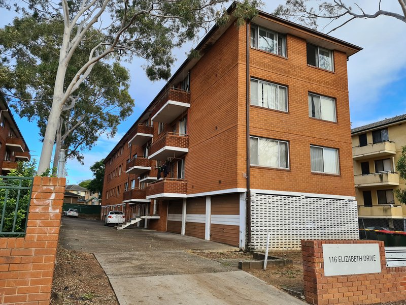 4/116 Elizabeth Drive, Liverpool NSW 2170