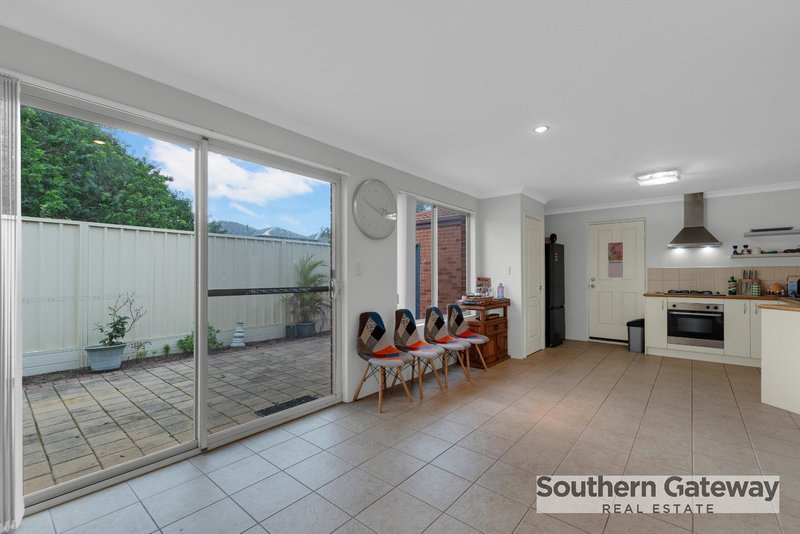 Photo - 4/116 Lewington Street, Rockingham WA 6168 - Image 10