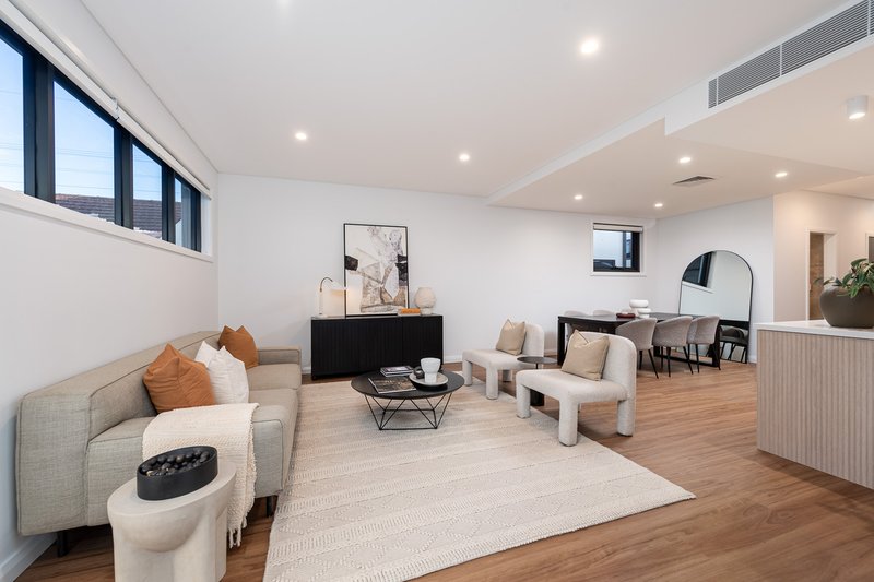 Photo - 4/117 Waratah Street, Kirrawee NSW 2232 - Image 3