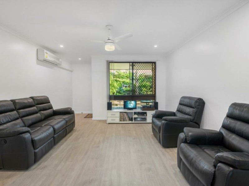 Photo - 41/170 Bardon Ave , Burleigh Waters QLD 4220 - Image 5