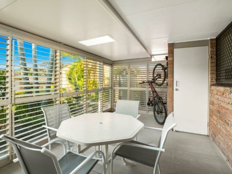 Photo - 41/170 Bardon Ave , Burleigh Waters QLD 4220 - Image 3