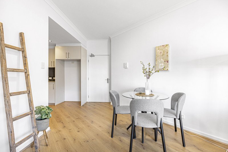 Photo - 41/177 Stirling Street, Perth WA 6000 - Image 4