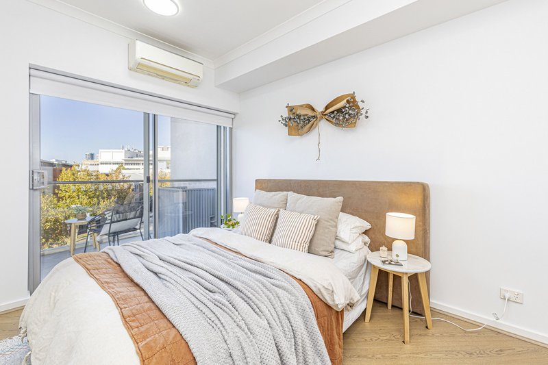 Photo - 41/177 Stirling Street, Perth WA 6000 - Image 8