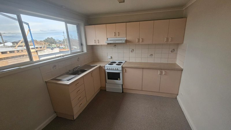 Photo - 4/118 Cuthbert Street, Broadmeadows VIC 3047 - Image 5