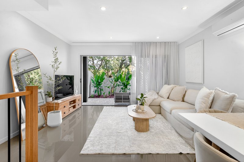 Photo - 41/18 Whitley Street, Mount Gravatt East QLD 4122 - Image 1